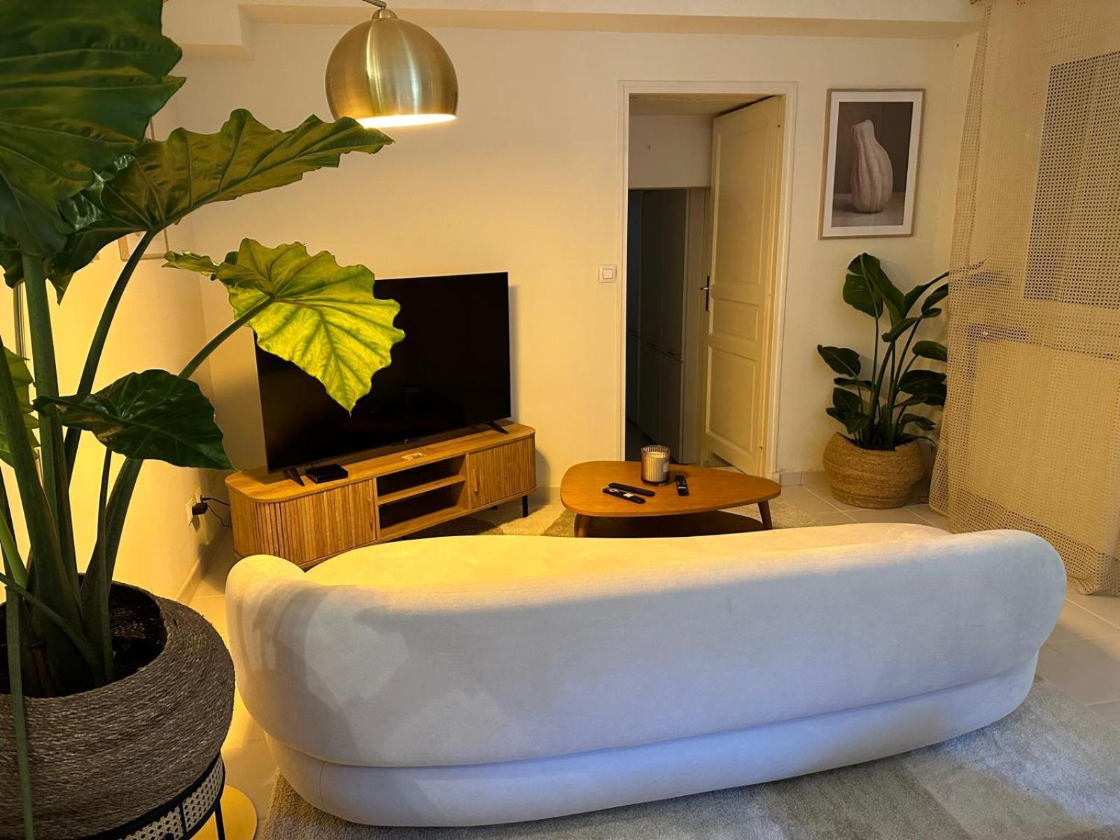 Superbe Appartement Avec Jardin Quart Mazarin آيكس أومبروفينس المظهر الخارجي الصورة