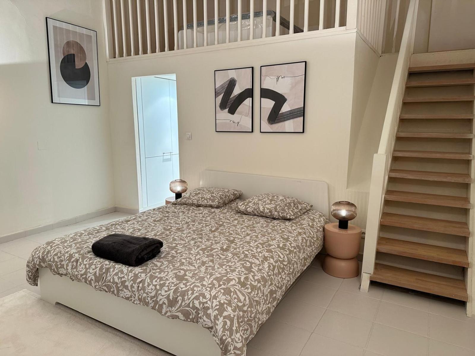Superbe Appartement Avec Jardin Quart Mazarin آيكس أومبروفينس المظهر الخارجي الصورة